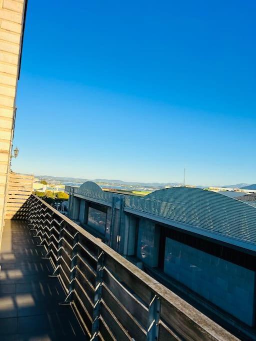 Luminoso Atico Con Terraza Apartamento Santander Exterior foto